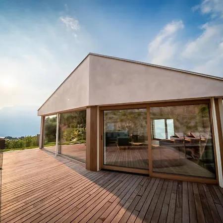 Arias View Villa