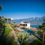 Vila Arias View