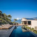 Vila Arias View